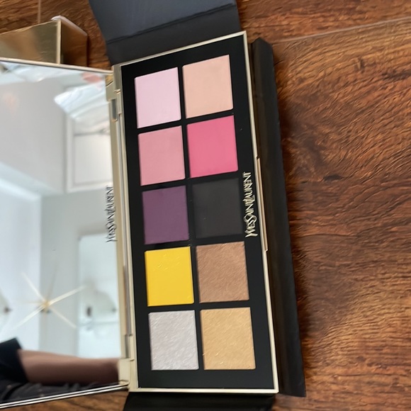 NEW Yves Saint Laurent YSL Couture Colour Clutch Eyeshadow Palette BNIB - Picture 6 of 8